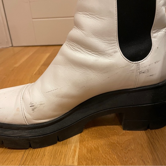 Stuart Weitzman Chelsea Boot - Picture 3 of 7